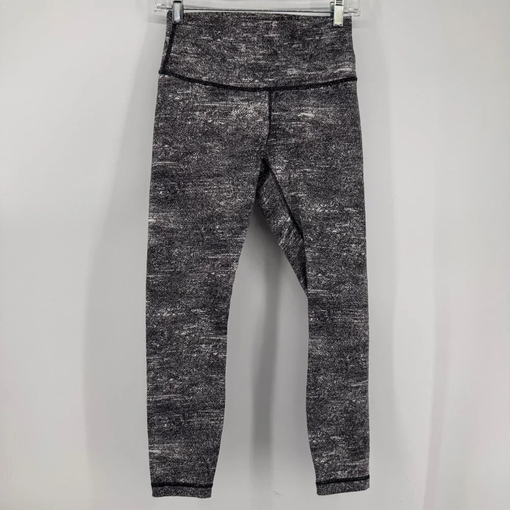 Lululemon Wunder Under Leggings Women‎ 8 Black White Space Dye High Rise 24